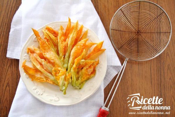 Fiori di zucca veloci in pastella