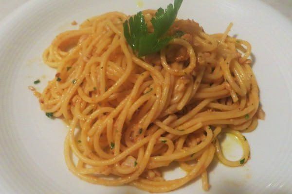 Spaghetti al sugo di triglie