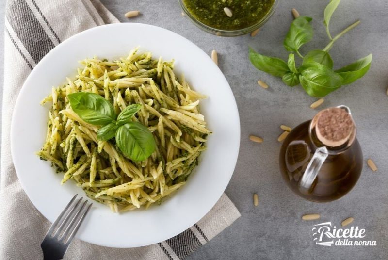 Trofie al pesto genovese ricetta facile | Ricette della Nonna