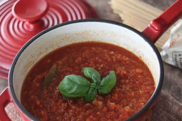 Come fare il sugo finto, ricetta del sugo senza carne