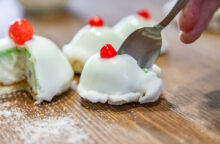 Cassatelle di Sant’Agata: storia, curiosità e quello che serve per fare i dolci siciliani