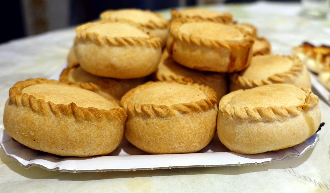 Panadas sarde, come fare la pasta