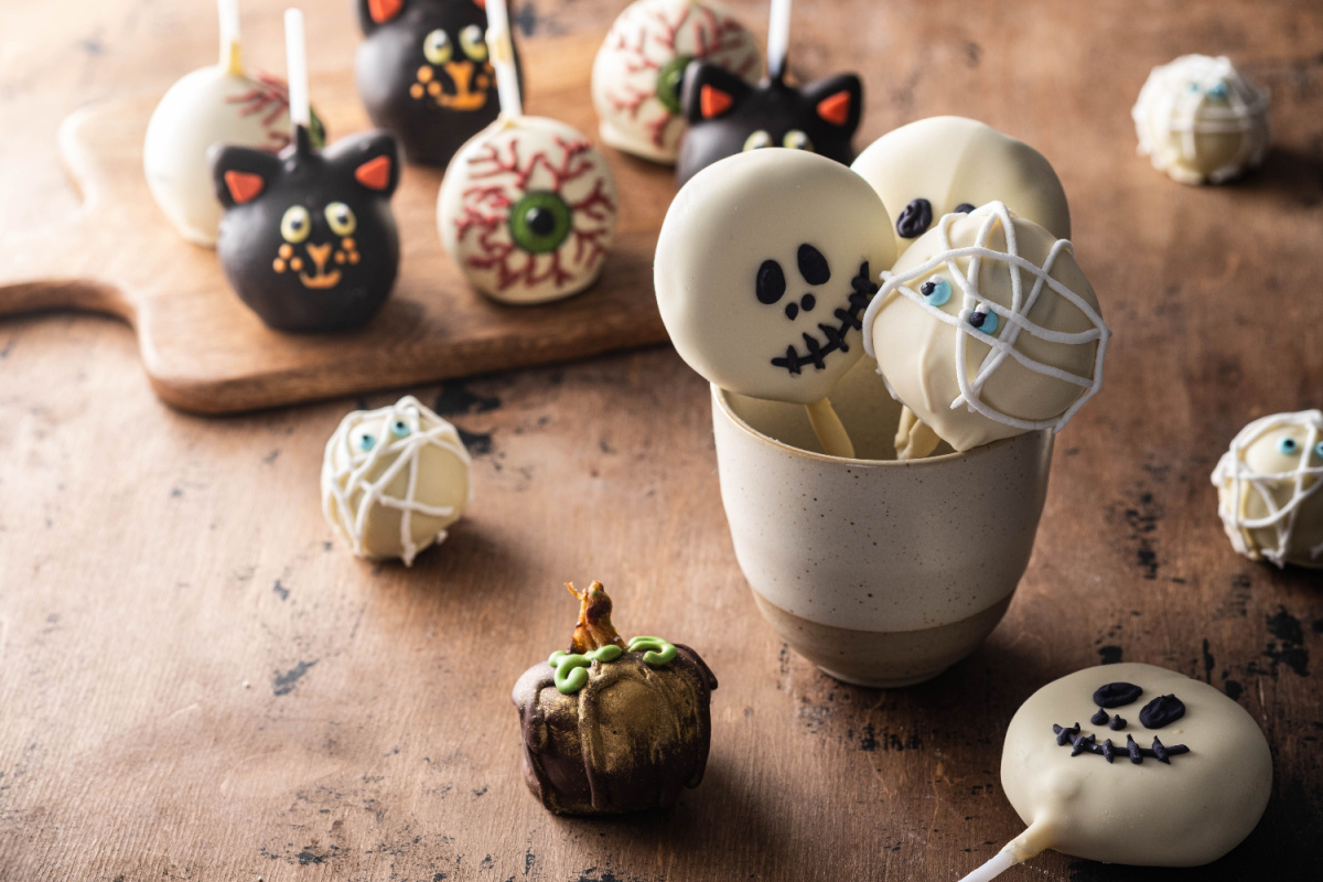 Cake pops di Halloween tagliere