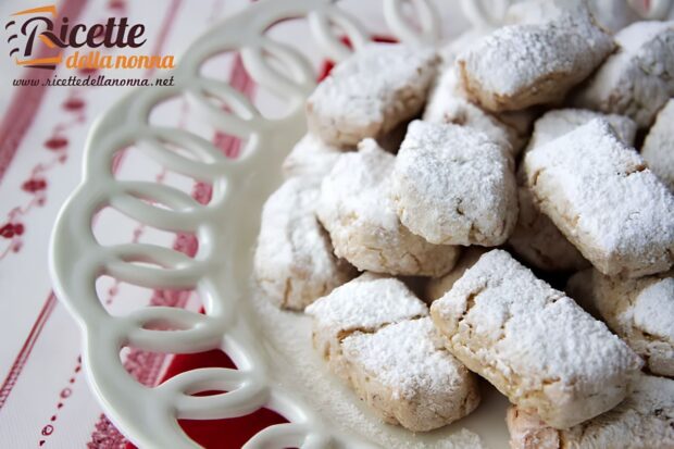 Ricciarelli di Siena