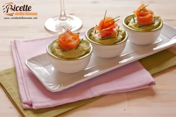 Salmone e avocado antipasto