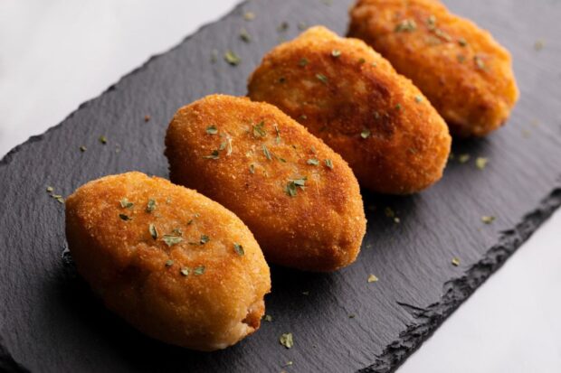 Tapa di croquetas spagnole o croquettes