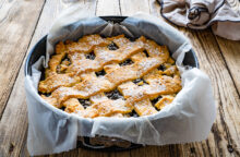 Crostata con marmellata ai frutti di bosco, come farla usando la pasta frolla della crostata morbida