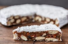 Con questa ricetta farai il vero panforte di Siena: buono come quello delle pasticcerie toscane