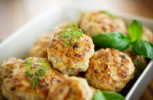 Polpette vegetariane light: ricetta senza pane e come fare la panatura speciale che le rende super croccanti