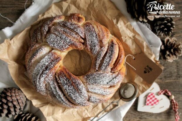 Kringle estone, una brioche intrecciata alla cannella