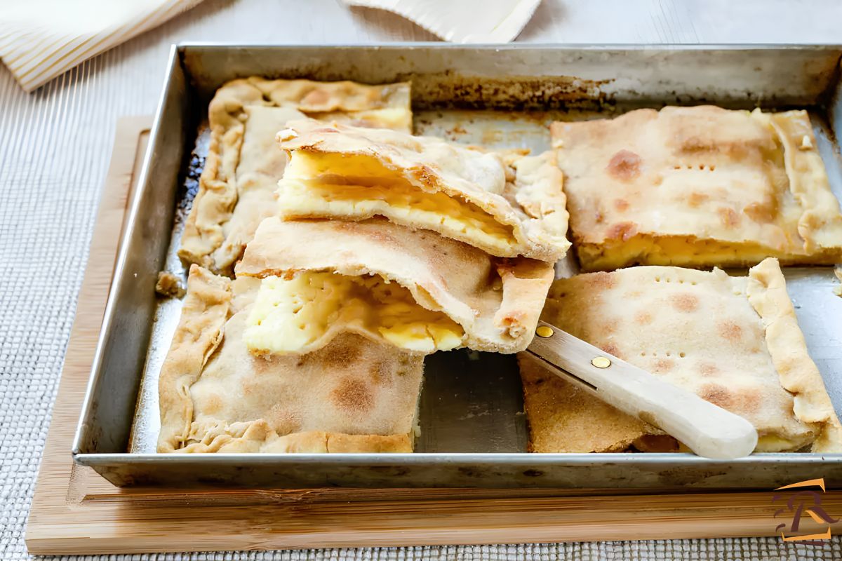 Focaccia con il formaggio di Recco