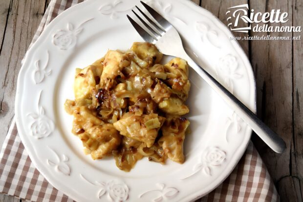 Pollo curry e paprika a bocconcini